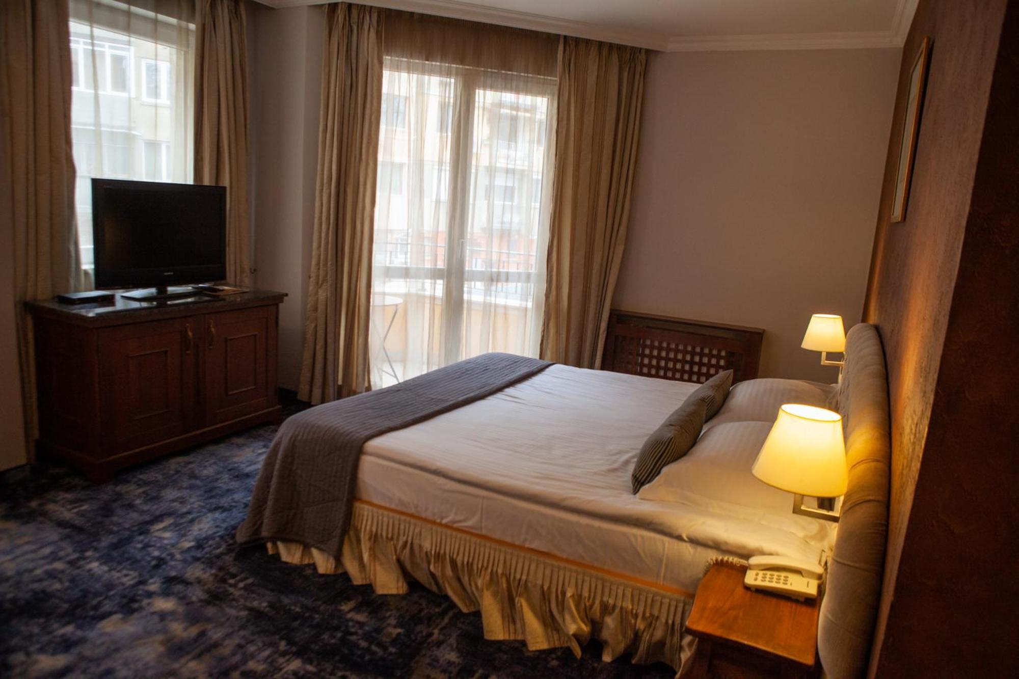 Meg-Lozenetz Hotel Σόφια Εξωτερικό φωτογραφία